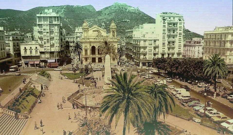 ORAN 004 PLACE D ARMES (2).jpg